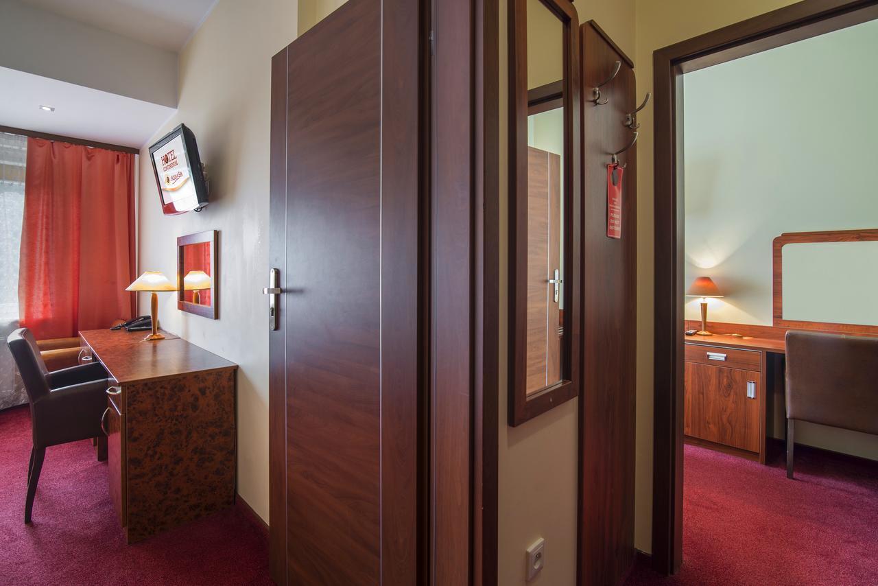 קריניצה מורסקה Hotel Continental מראה חיצוני תמונה